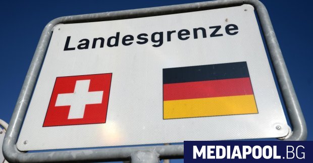 Представители на Германия Швейцария и Австрия оказват допълнителен натиск върху