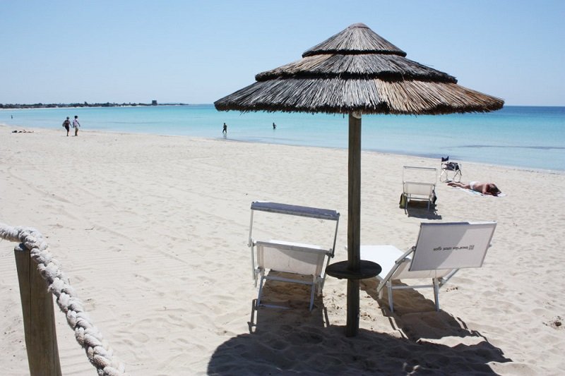 Италианските плажове се борят да спасят летния сезон