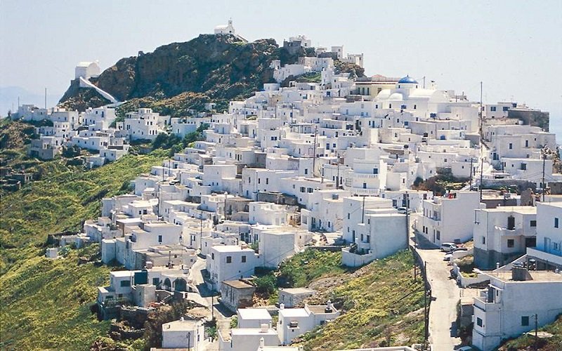 Гърция с план за лятото: Свободно движение в ЕС, без карантина за завръщащите се туристи