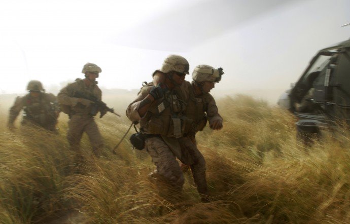 Тръмп се закани да изтегли всички американски войници от Афганистан