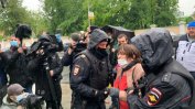 25 арестувани в Москва и Санкт Петербург заради протест срещу задържането на журналист