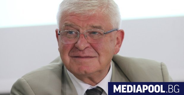 Министърът на здравеопазването Кирил Ананиев обяви че засега извънредната епидемична