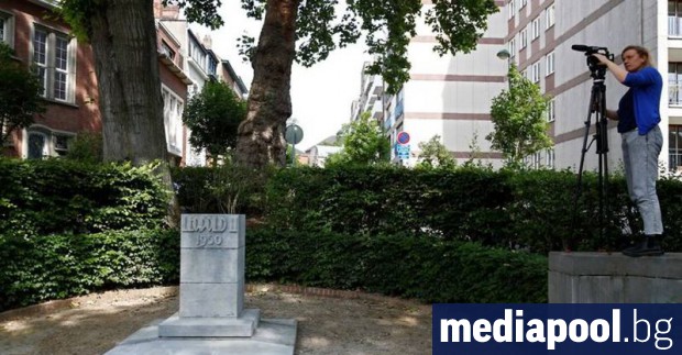 Активисти свалиха статуя на белгийския крал Леополд Втори от нейния