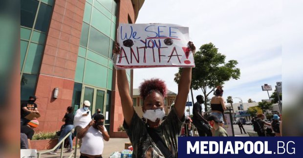 Президентът Доналд Тръмп обвини активисти на Антифа за насилието при