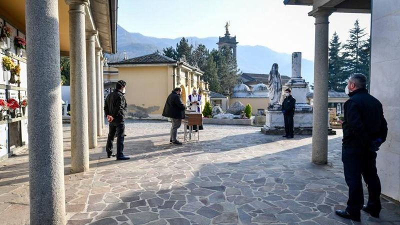 В провинция Бергамо роднините на жертвите на Covid искат справедливост