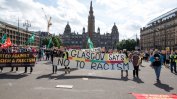 Във Великобритания протестират срещу расизма въпреки мерките срещу Covid-19