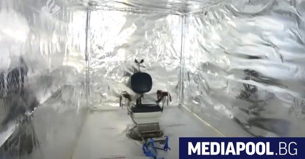 Нидерландската полиция откри няколко импровизирани затворнически килии и стая за