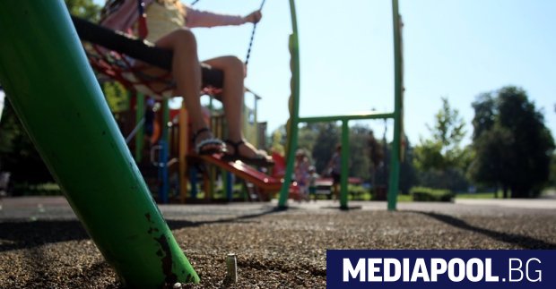 Здравното министерство е против препълнените групи в яслите и детските