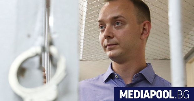 Съветникът на руската космическа агенция Роскосмос и доскоро авторитетен журналист