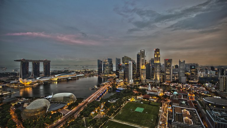 Сингапурците гласуват насред коронавирусна криза