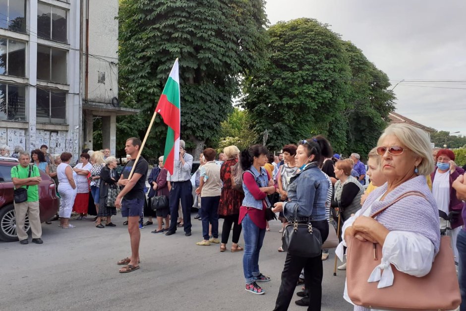 Павликенско село ще протестира, докато не се реши проблема с водата