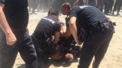 След сблъсъци с полицията: масов плаж и неприета оставка на шефа на МВР-Бургас (видео)