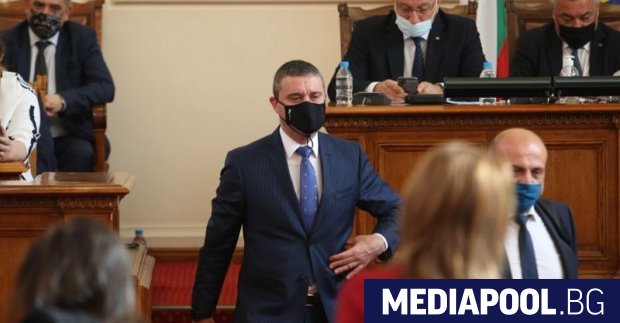 Финансовият министър Владислав Горанов не вижда причина да подава оставка