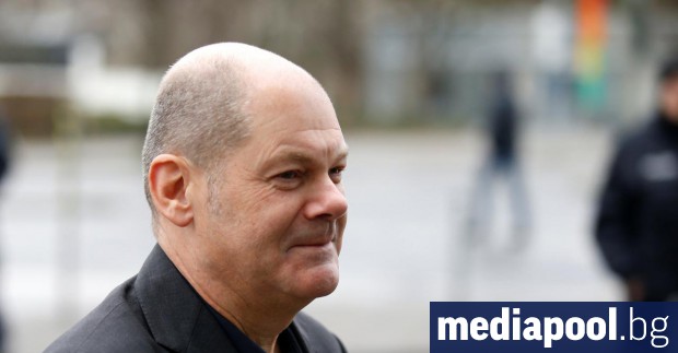 Германската социалдемократическа партия номинира финансовия министър Олаф Шолц за свой