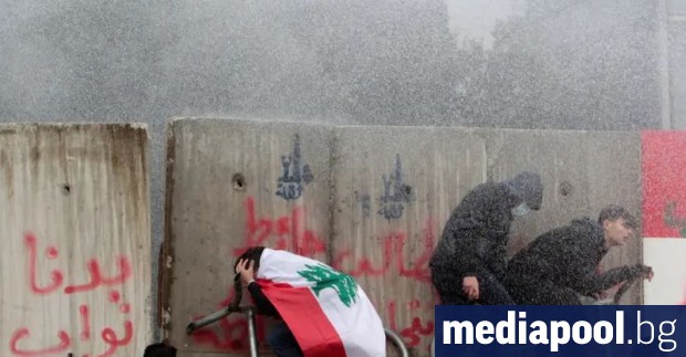 Спирания на тока които продължават по 20 часa Купчини боклуци