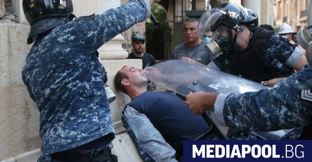 Няколко часа бяха нужни на ливанските специални части за борба