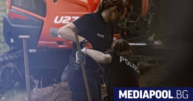 Германската полиция продължи днес да претърсва за трети пореден ден