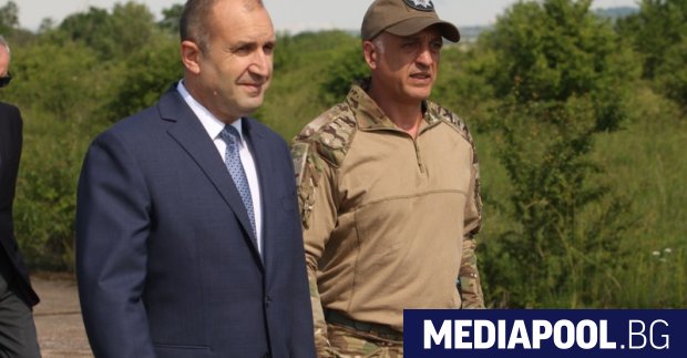 Президентът Румен Радев е назначил за полк Емил Тонев за