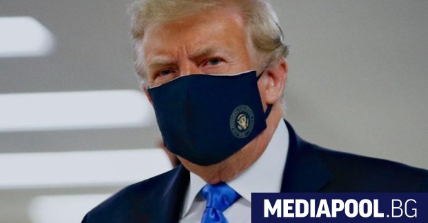 Президентът Доналд Тръмп посети централата на американския Червен кръст за