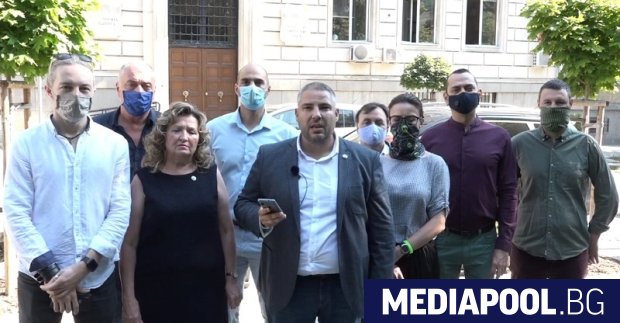 Общинските съветници от Демократична България и Борис Бонев от Спаси