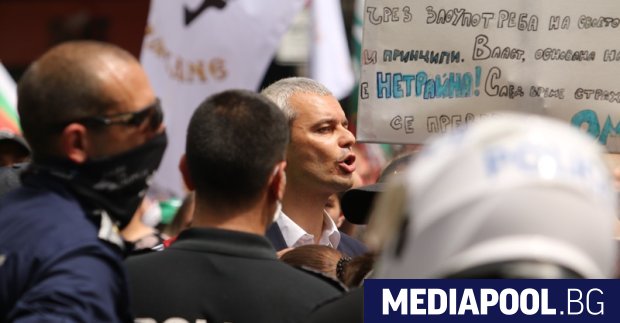 Софийската градска прокуратура внесе искова молба в съда за заличаване