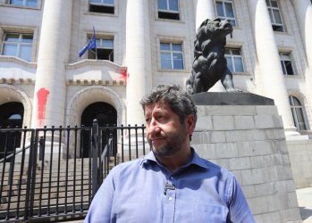 Христо Иванов: Борисов предлага подмяна, а не промяна