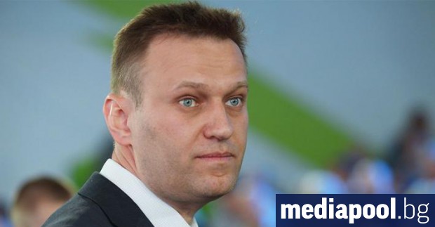 Алексей Навални е e безсъзнание в болница след съмнения за