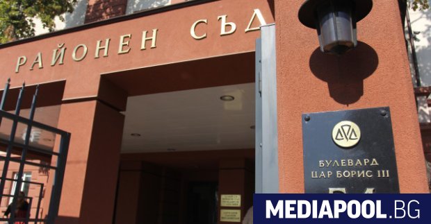 Пет дежурни състава на Районния съд в София (СРС) гледат
