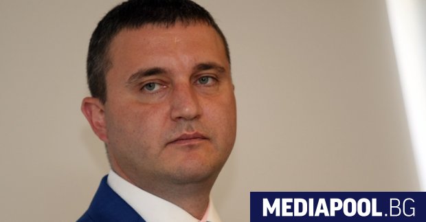 Бившият министър на финансите Владислав Горанов който подаде оставка в