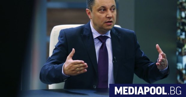 Бившият депутат и премиерски съветник Яне Янев сочен от ГЕРБ