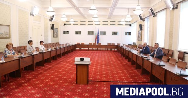 ВМРО са съгласни по принцип да се свика Велико народно