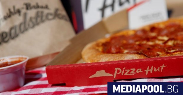 Над 300 ресторанта на Пица Хът (Pizza Hut) ще бъдат