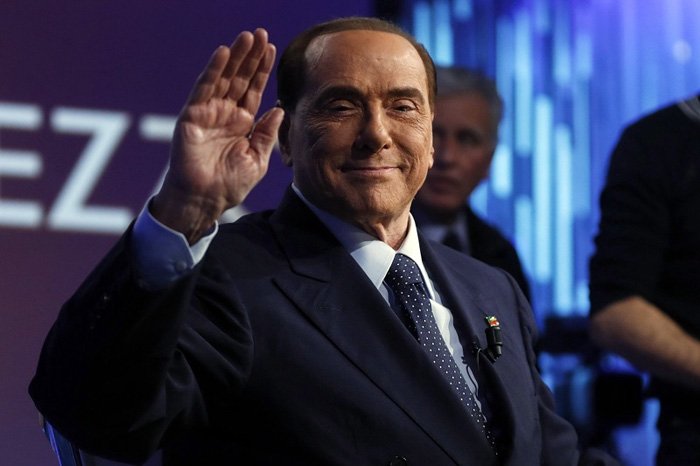 Берлускони за коронавируса: Боря се с "адска болест"
