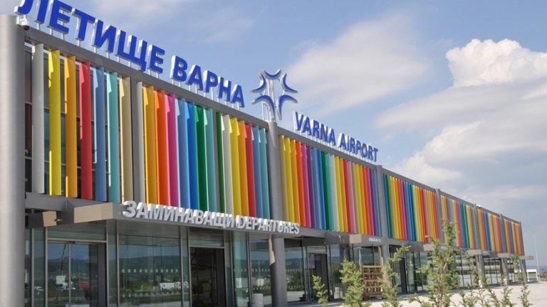 Отлагат плащането на концесионната такса на летищата в Бургас и Варна