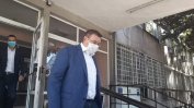Здравният министър прати "всеки с грипоподобни симптоми" в Инфекциозна болница