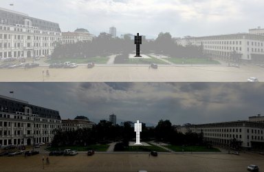 13-метрова инсталация "Един човек" заема мястото на мавзолея