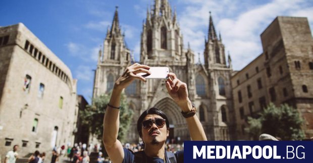 Броят на международните туристи посетили Испания през август се е