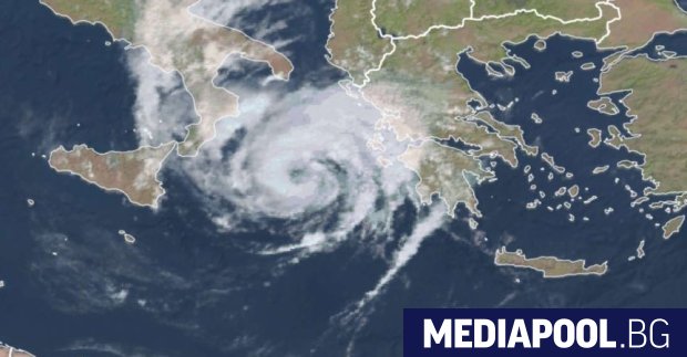 Големи щети са нанесени в резултат на средиземноморския циклон Янос