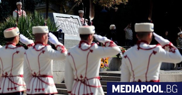 На 22 септември България чества 112 години от обявяването на