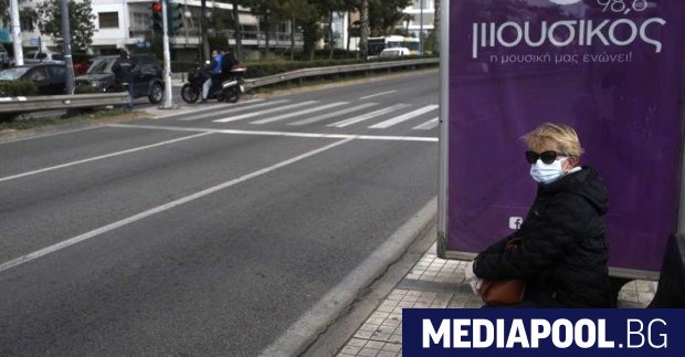 На продължаващите окупации на училища от протестиращи ученици са посветени