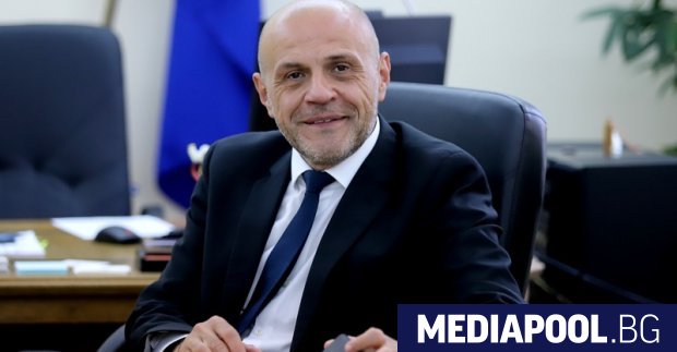 Предвидената за България около 12 млрд лв 6 2 млрд евро