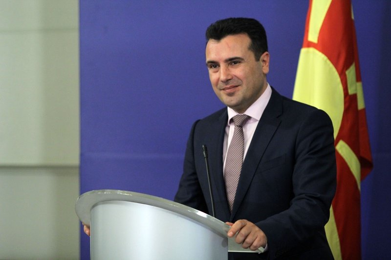 Заев: Македонският език и македонската идентичност са неоспорим факт и не подлежат на преговори