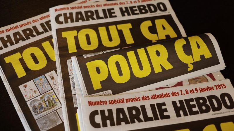 100 френски медии в защита на свободата на словото и "Шарли ебдо"