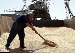 Бизнесмен е осъден на 8 години затвор за присвояване на зърно