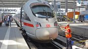 Германските власти обезвредиха бомба във влак край Кьолн