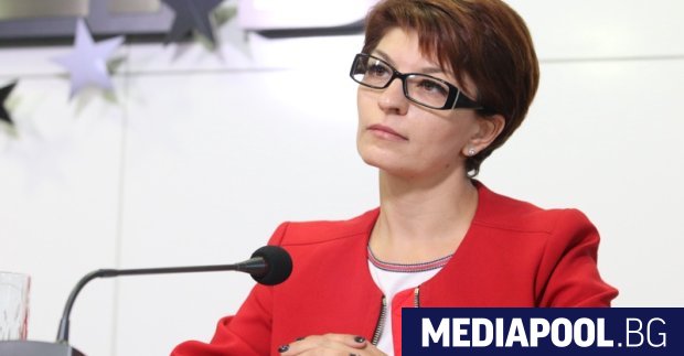 Депутатът на ГЕРБ Десислава Атанасова обърка думи на президента на