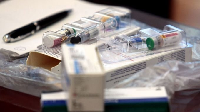 Аптеките чакат 70 хил. френски противогрипни ваксини в понеделник