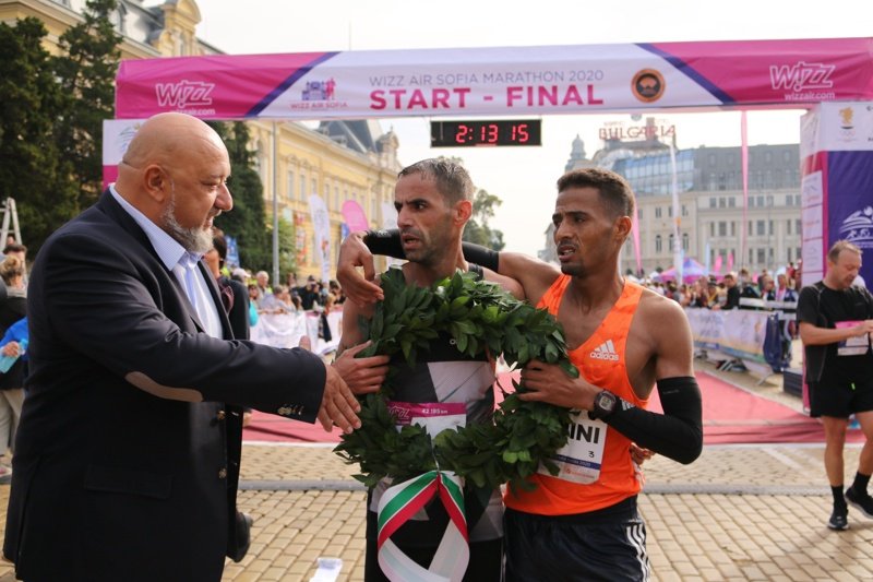 Двама мароканци и украинка счупиха рекордите на Софийския маратон