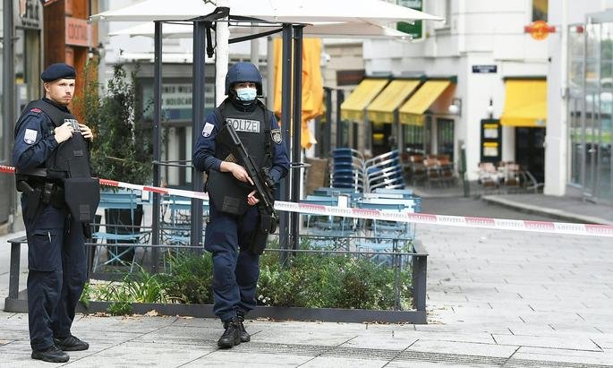 "Ислямска държава" пое отговорност за атентата във Виена