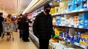 Пловдив въведе лимит от 100 души в хипермаркетите заради Covid-19